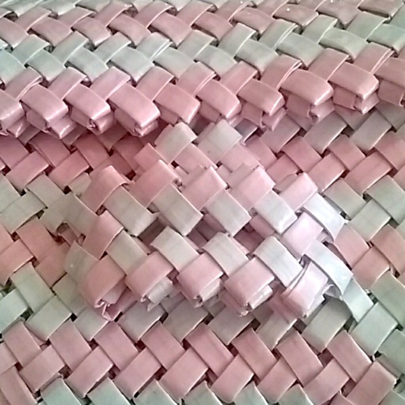 Handmade candy wrapper purse pink and white - Picture 5 of 7